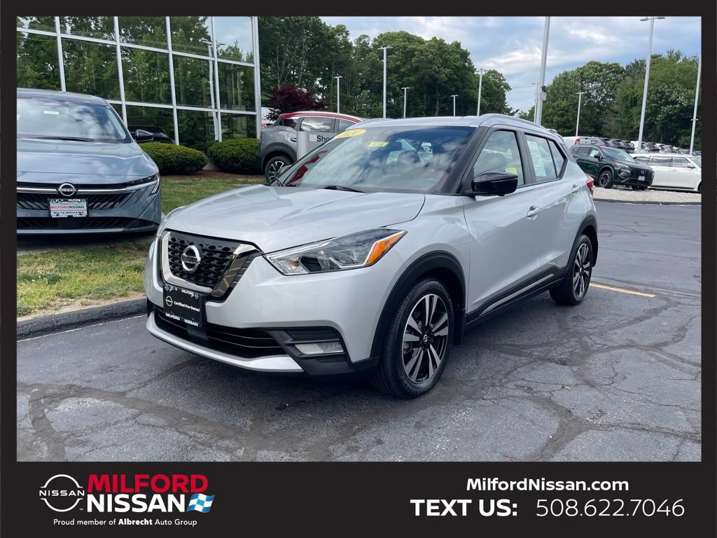 Used 2020 Nissan Kicks SR FWD image 1