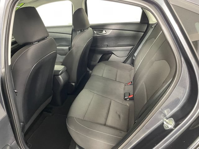 Used 2019 Kia Forte LXS FWD image 17