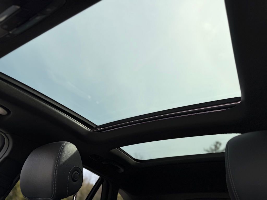 Used 2021 Mercedes-Benz GLC 300 4MATIC image 14