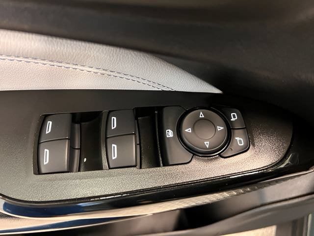 Certified 2025 Chevrolet Trax LT FWD image 12