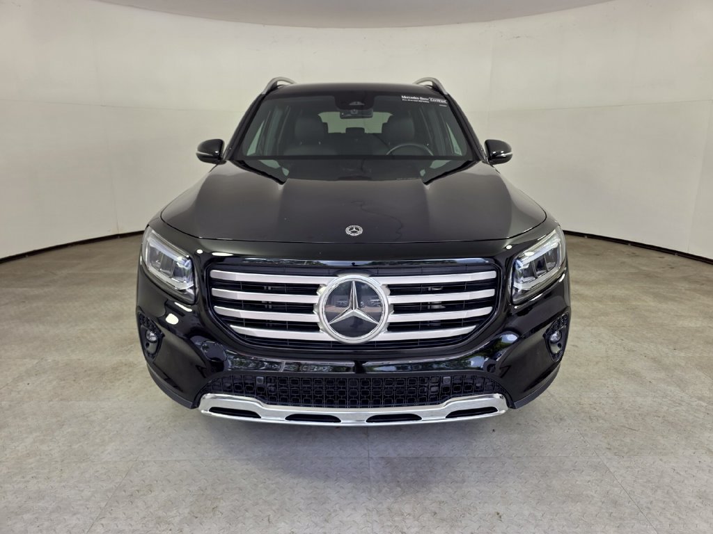 Certified 2025 Mercedes-Benz GLB 250 image 2