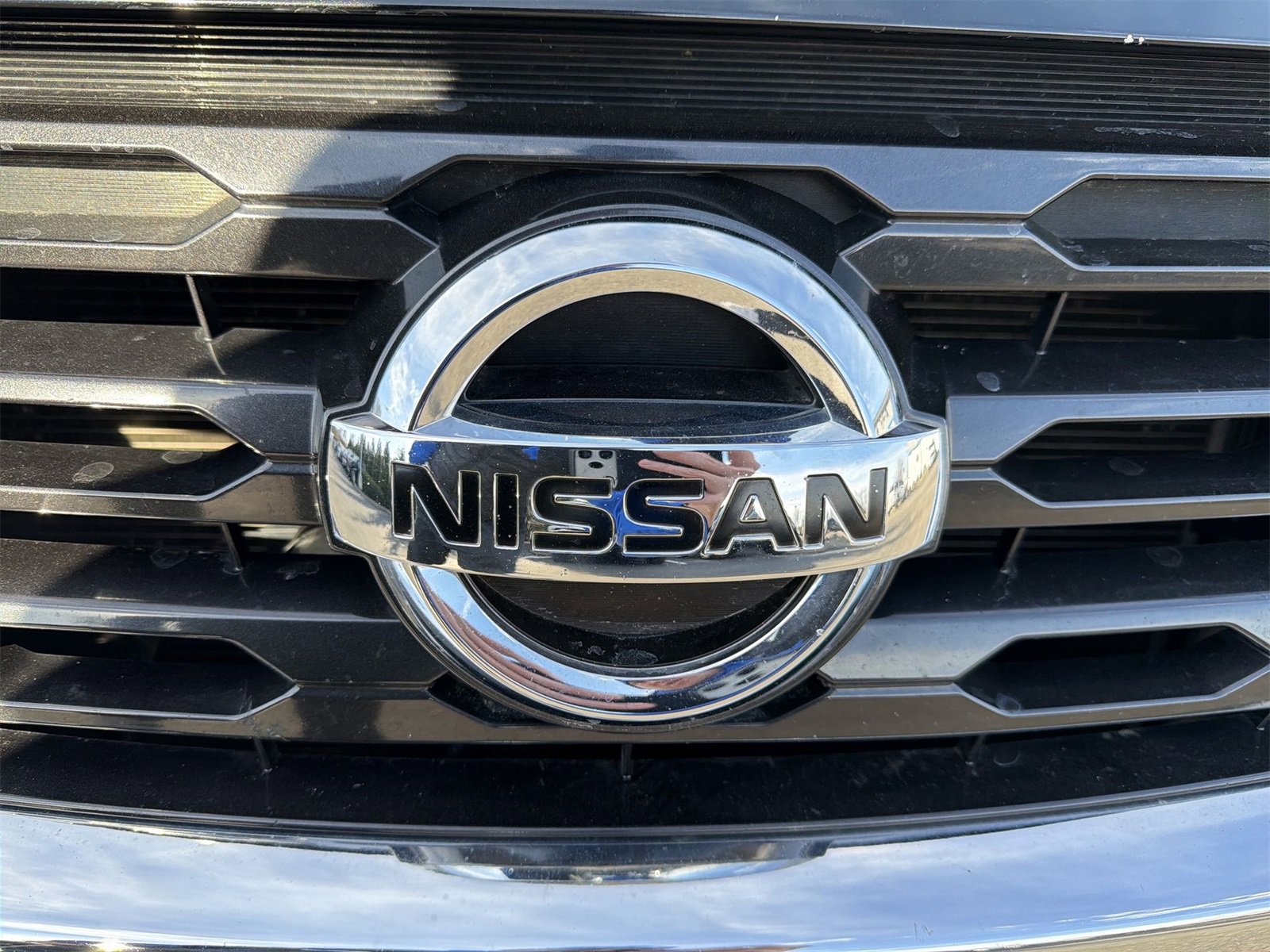 Used 2020 Nissan Pathfinder S image 28