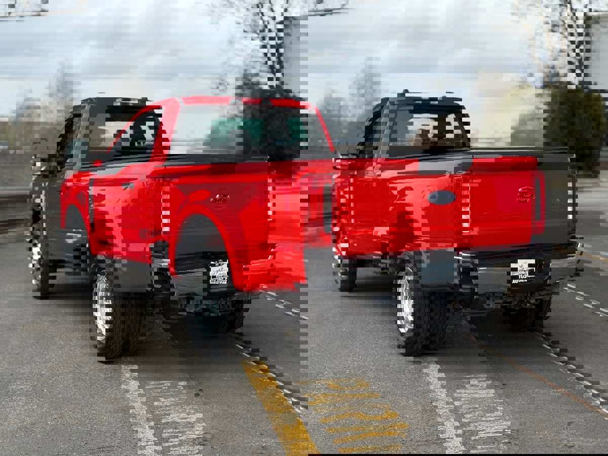 Used 2023 Ford F350 XL w/ XL Chrome Package RWD image 5