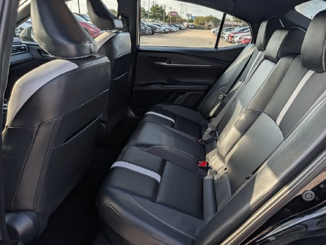 Used 2026 Toyota Camry SE FWD image 27
