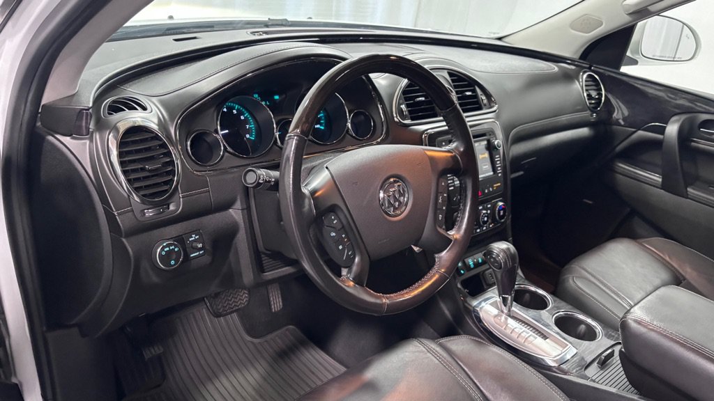 Used 2017 Buick Enclave Premium AWD/4WD image 9