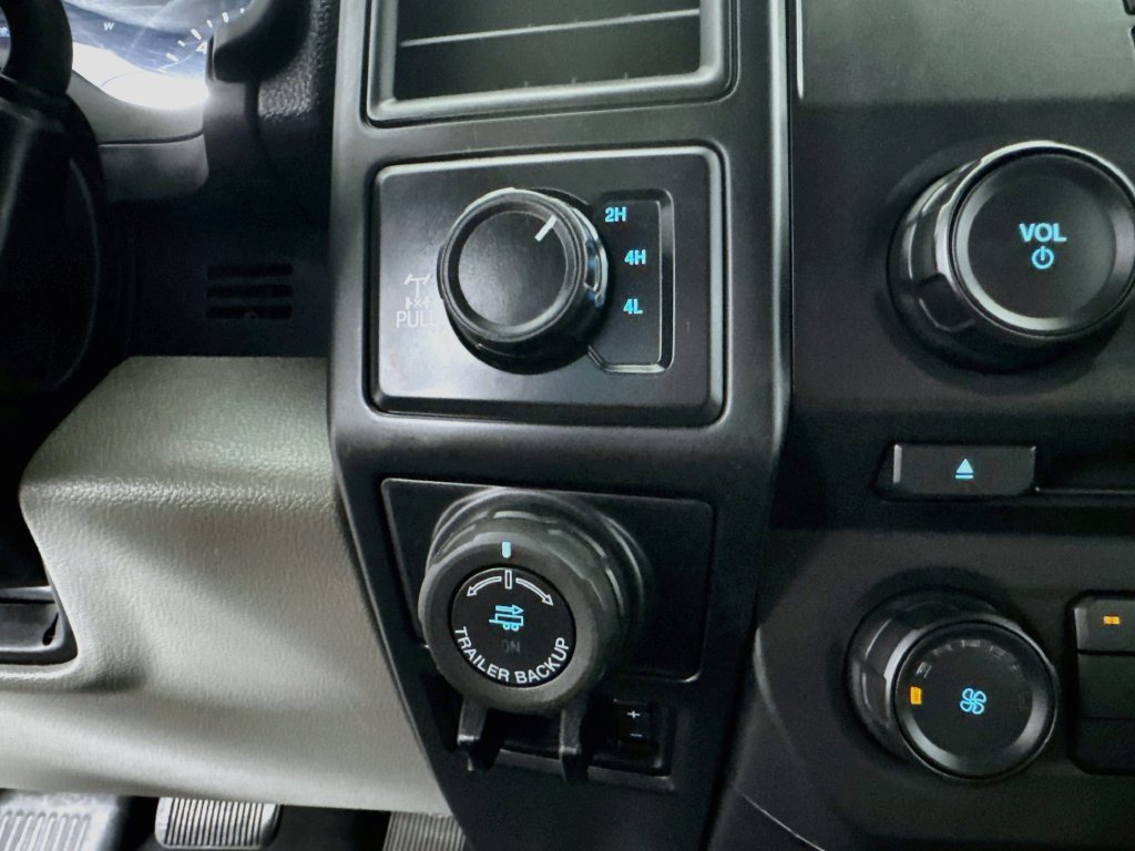 Used 2018 Ford F150 XL w/ Equipment Group 101A Mid AWD/4WD image 27