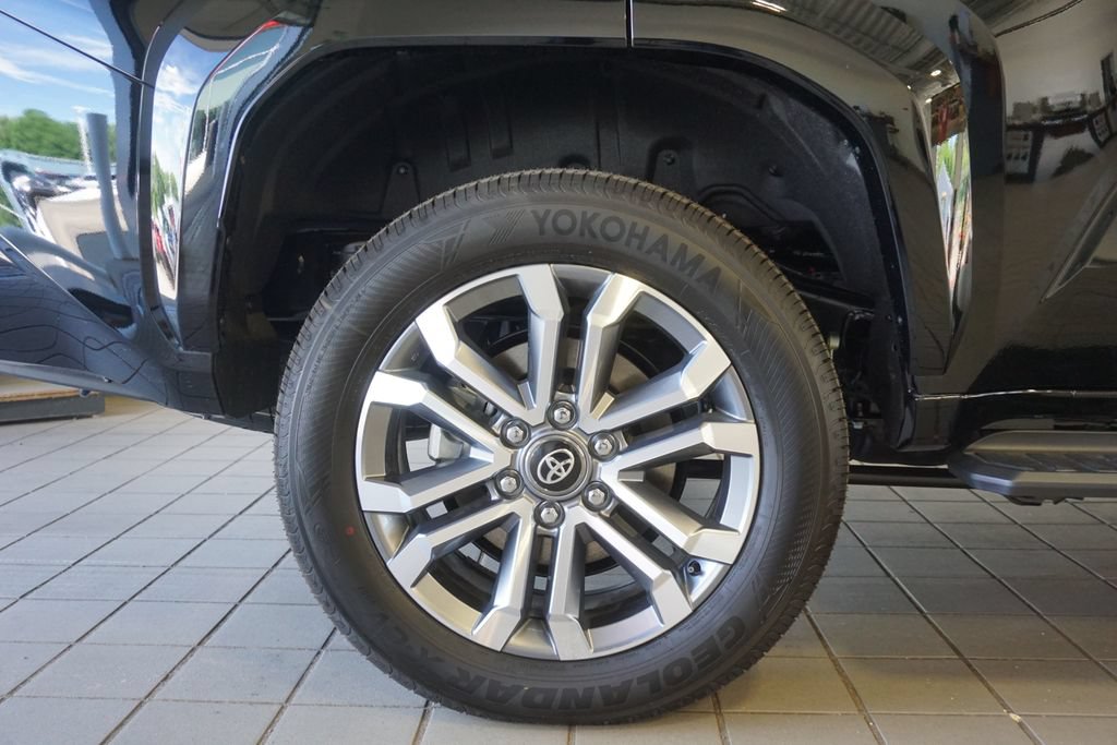 New 2026 Toyota 4Runner Limited AWD/4WD image 35