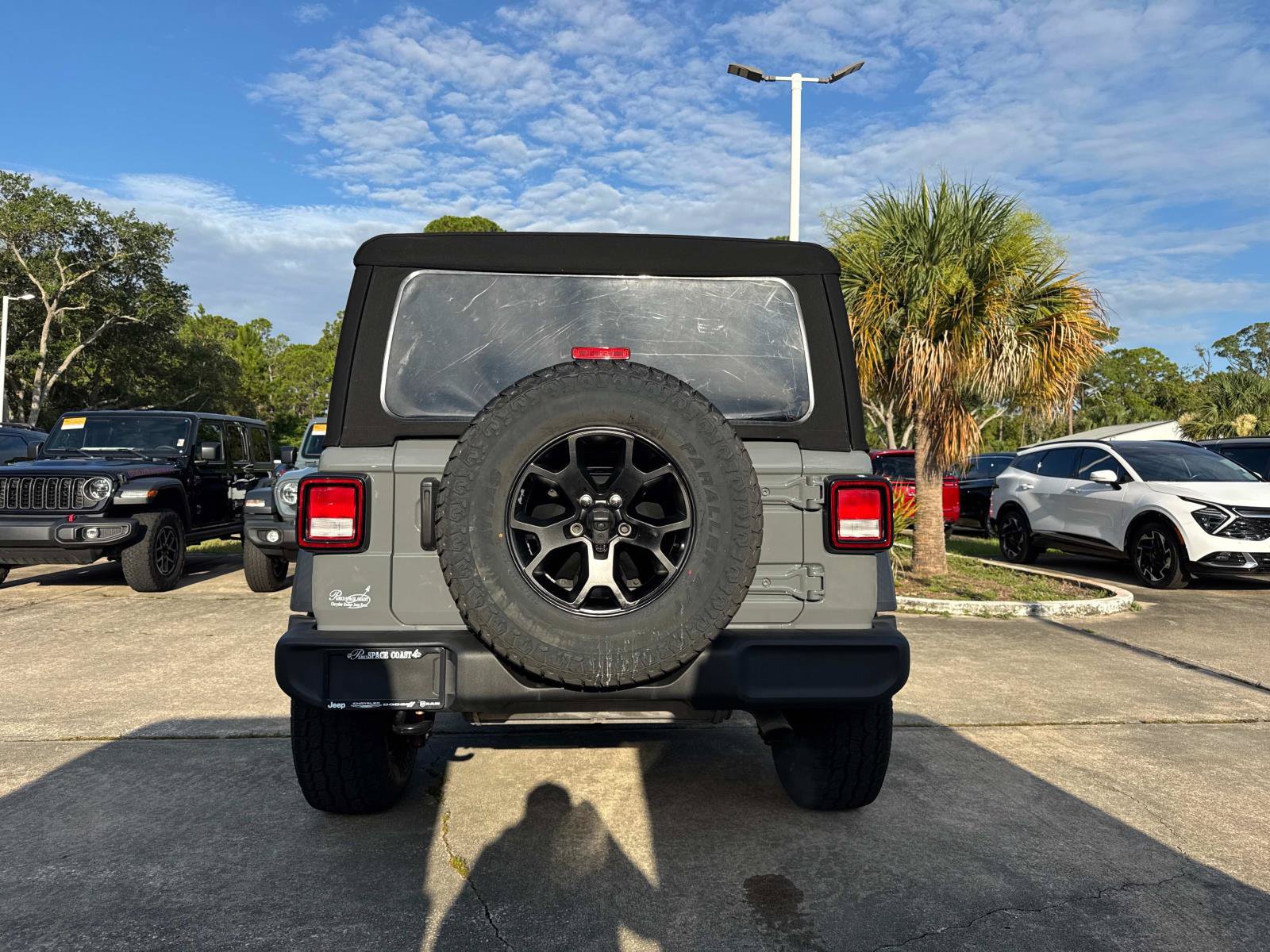 Used 2021 Jeep Wrangler Unlimited Sport AWD/4WD image 4
