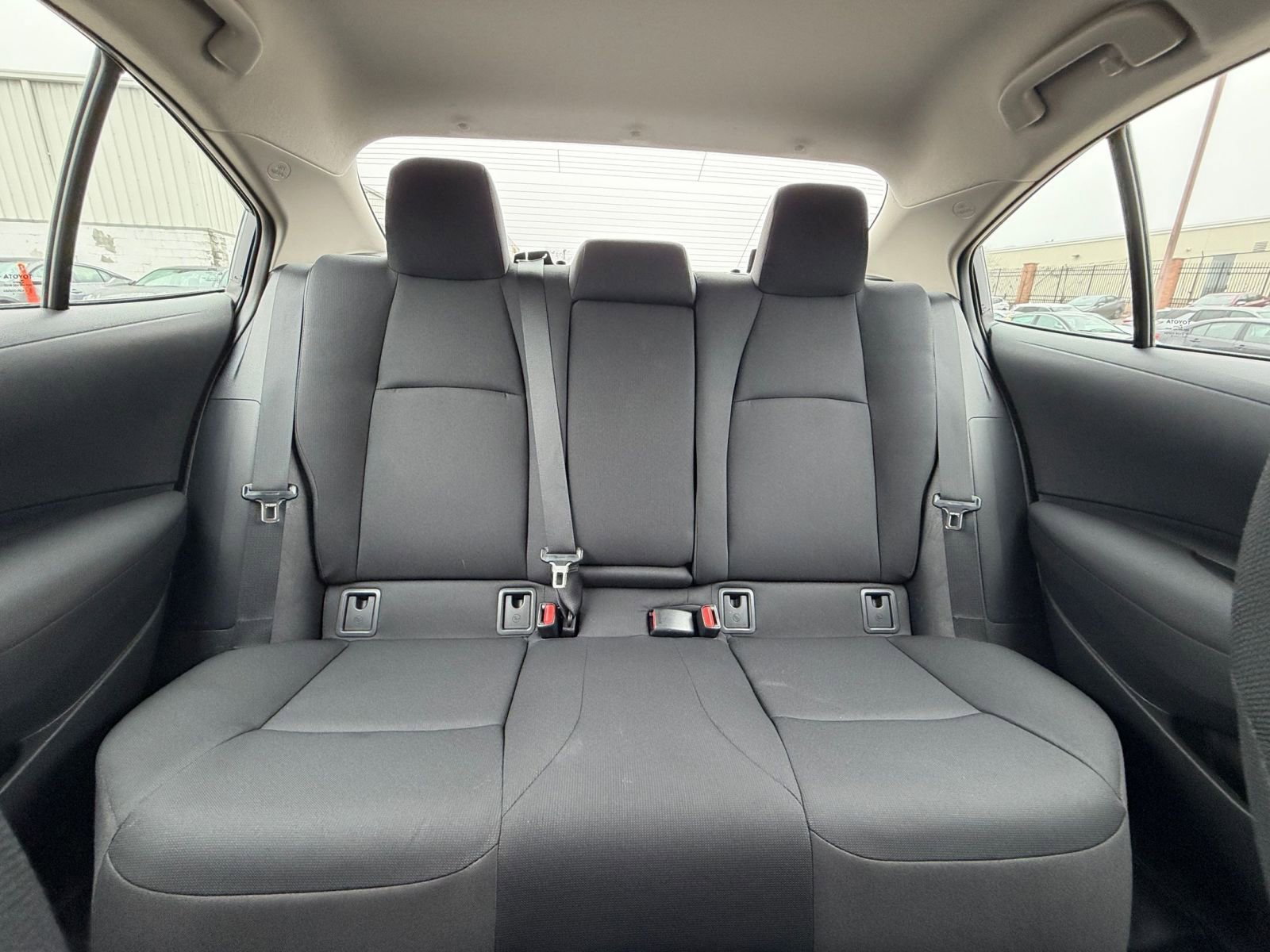 Used 2025 Toyota Corolla LE image 37