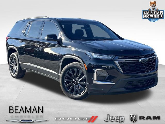Used 2023 Chevrolet Traverse RS w/ LPO, Floor Liner Package image 1