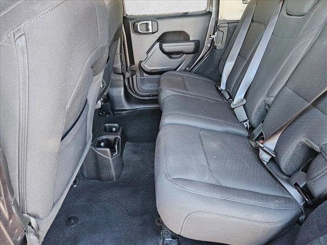 Used 2022 Jeep Wrangler Unlimited Sport image 15
