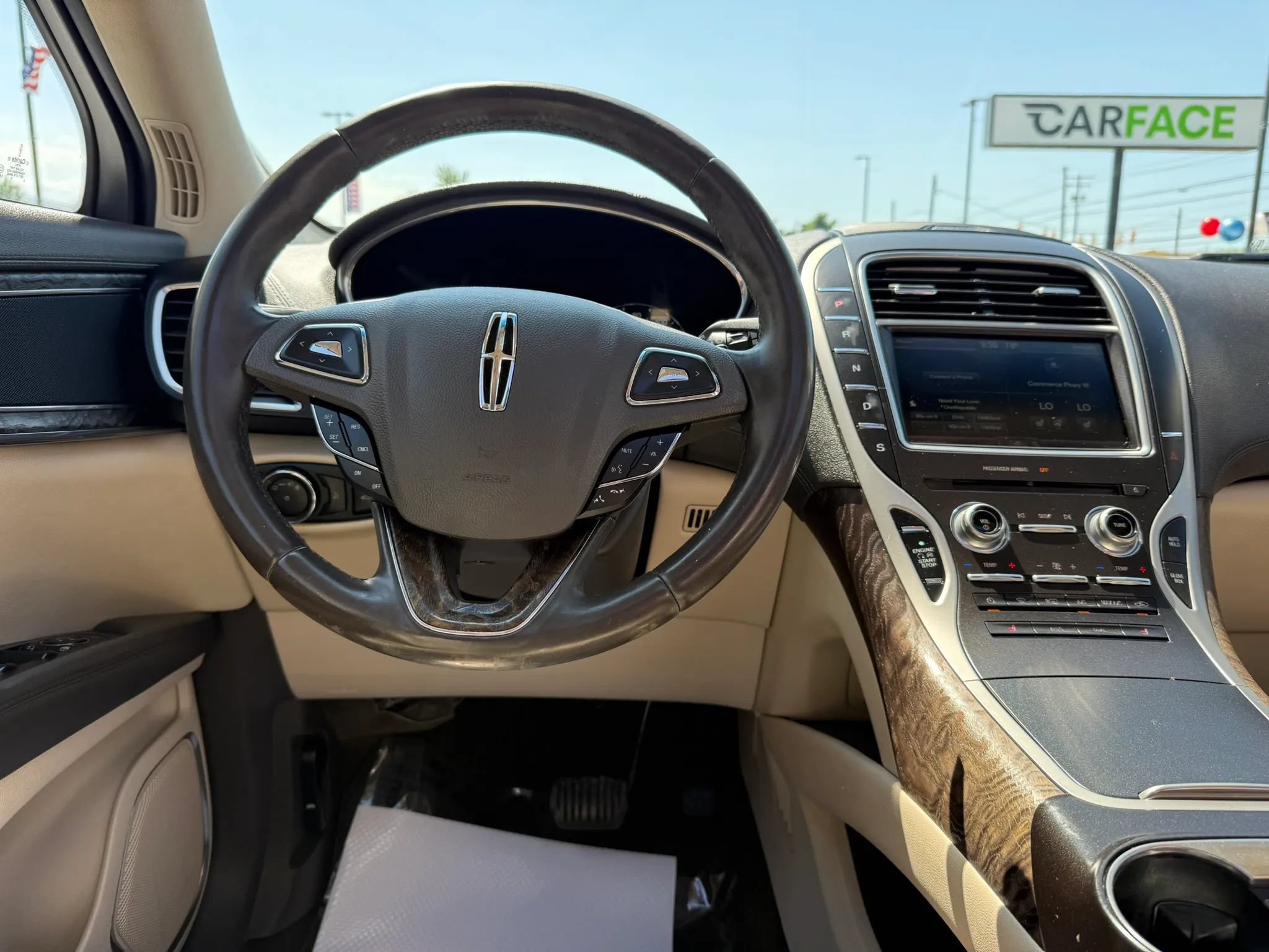 Used 2016 Lincoln MKX Select w/ Select Plus Package AWD/4WD image 31