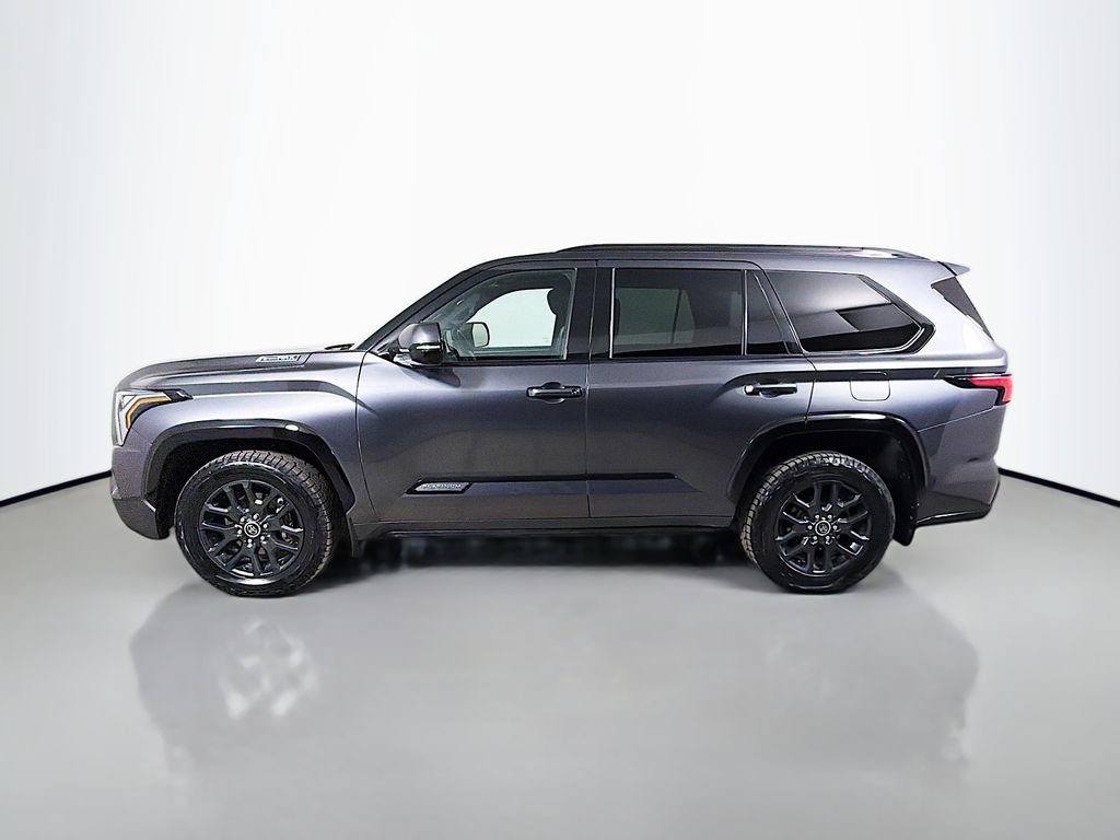 Used 2023 Toyota Sequoia Platinum AWD/4WD image 9