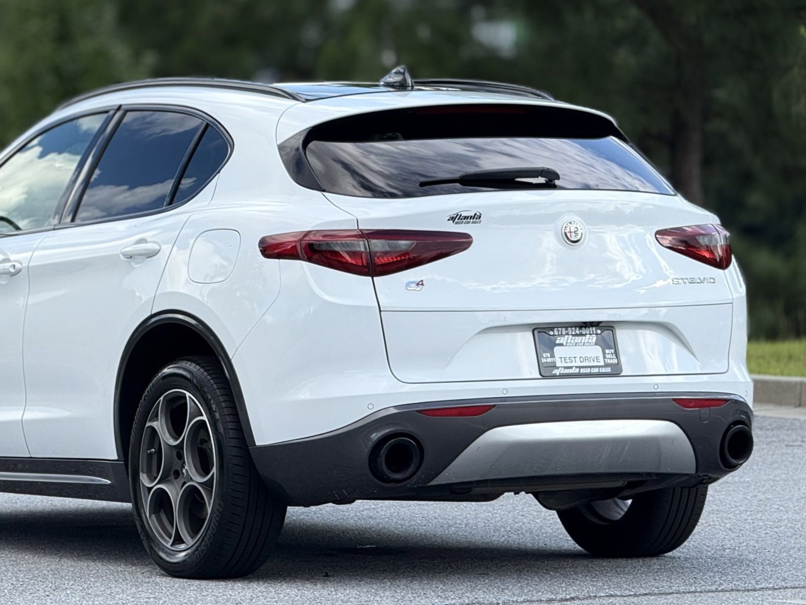 Used 2022 Alfa Romeo Stelvio Ti image 48