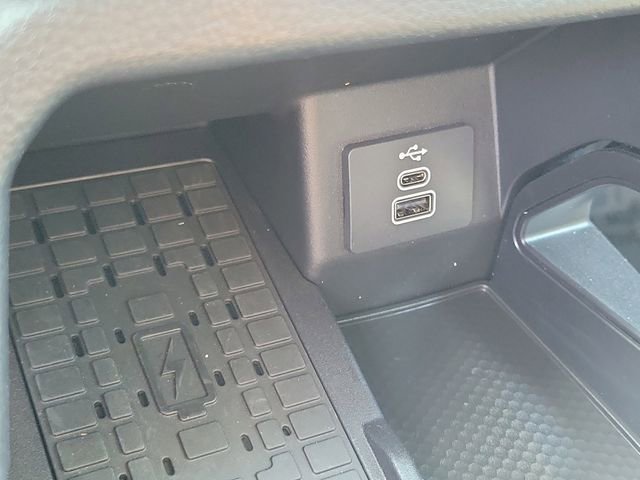 Used 2025 Ford Ranger XLT w/ Trailer Tow Package image 11