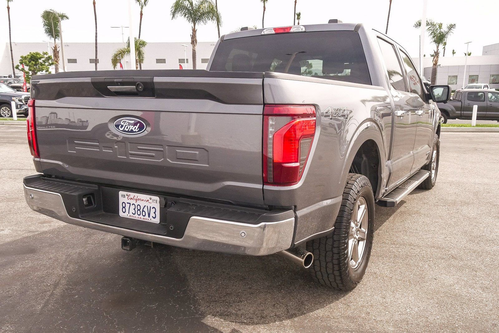 Used 2024 Ford F150 XLT w/ Mobile Office Package image 9
