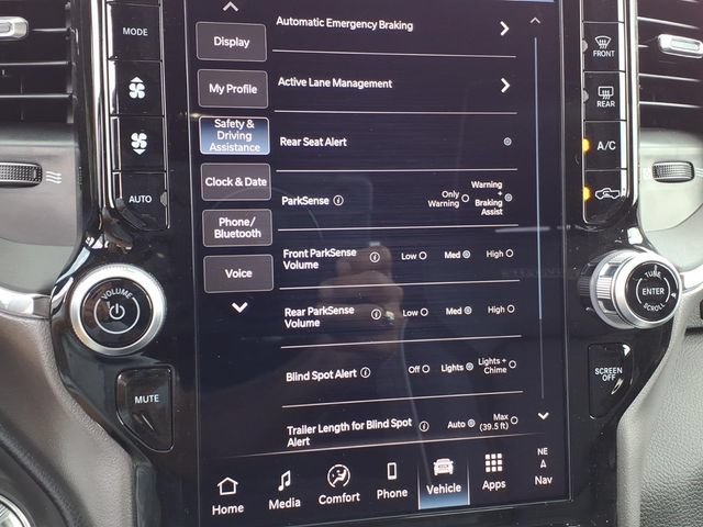 New 2026 RAM 1500 Laramie AWD/4WD image 8