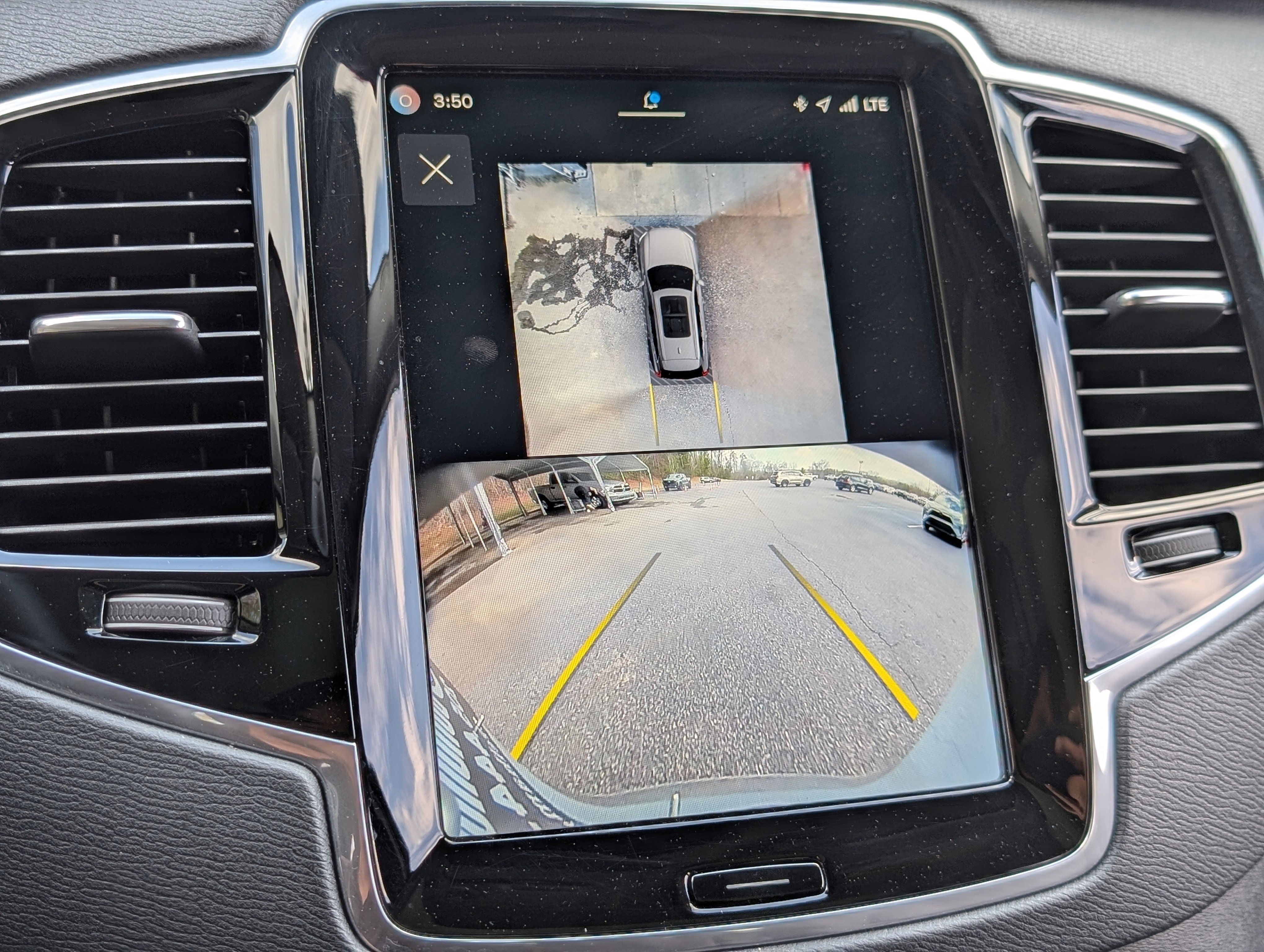 Used 2024 Volvo XC90 T8 Plus w/ Protection Package Premier image 28