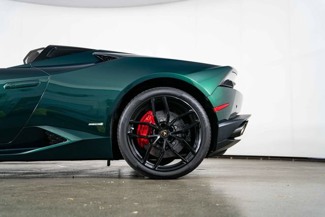 Used 2016 Lamborghini Huracan LP 610-4 AWD/4WD image 12