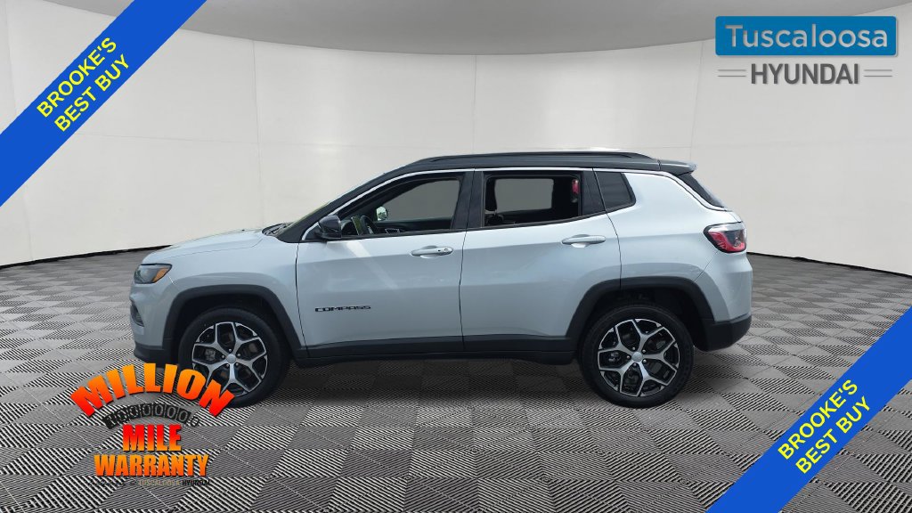 Used 2024 Jeep Compass Limited AWD/4WD image 4