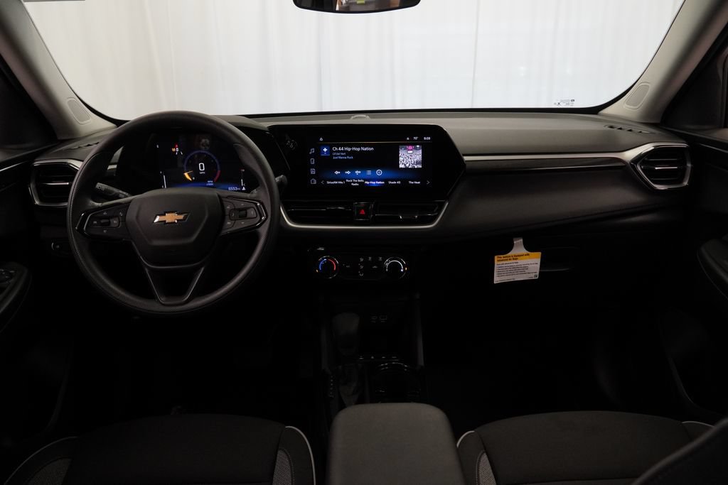 New 2026 Chevrolet TrailBlazer LT w/ Driver Confidence Package AWD/4WD image 7