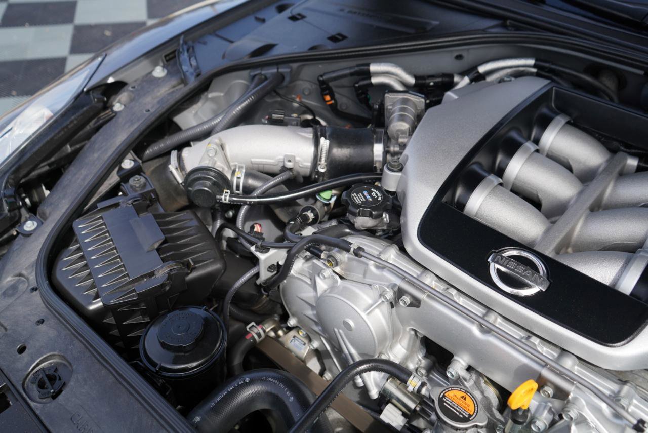 Used 2010 Nissan GT-R Premium image 71