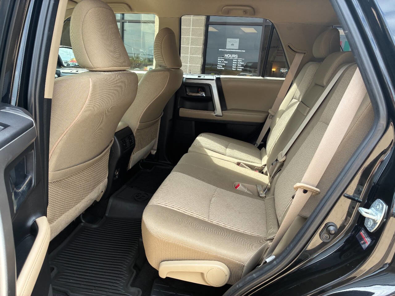 Used 2018 Toyota 4Runner SR5 image 10