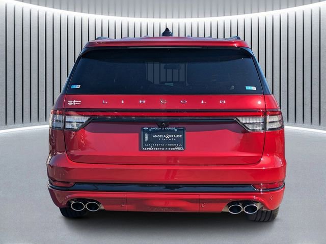New 2026 Lincoln Aviator Reserve w/ Jet Appearance Package image 4