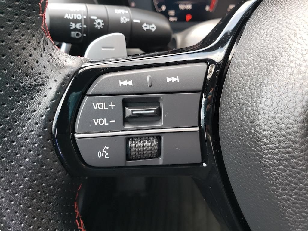 Certified 2025 Acura ADX A-Spec AWD/4WD image 16