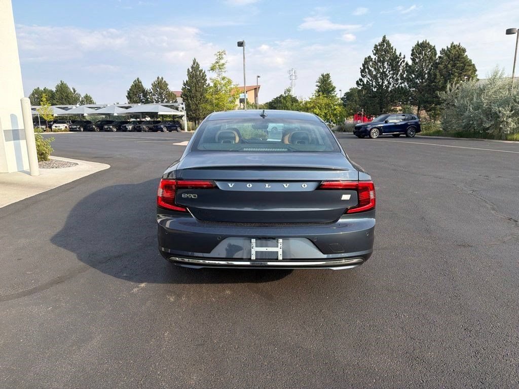 Used 2024 Volvo S90 T8 Ultimate AWD/4WD image 4