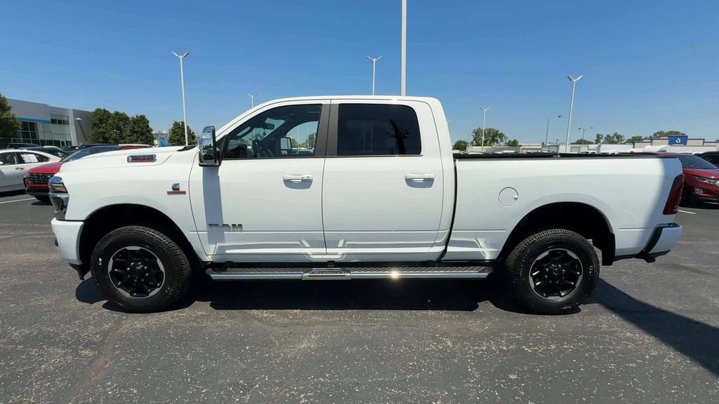 Used 2025 RAM 2500 Laramie AWD/4WD image 5