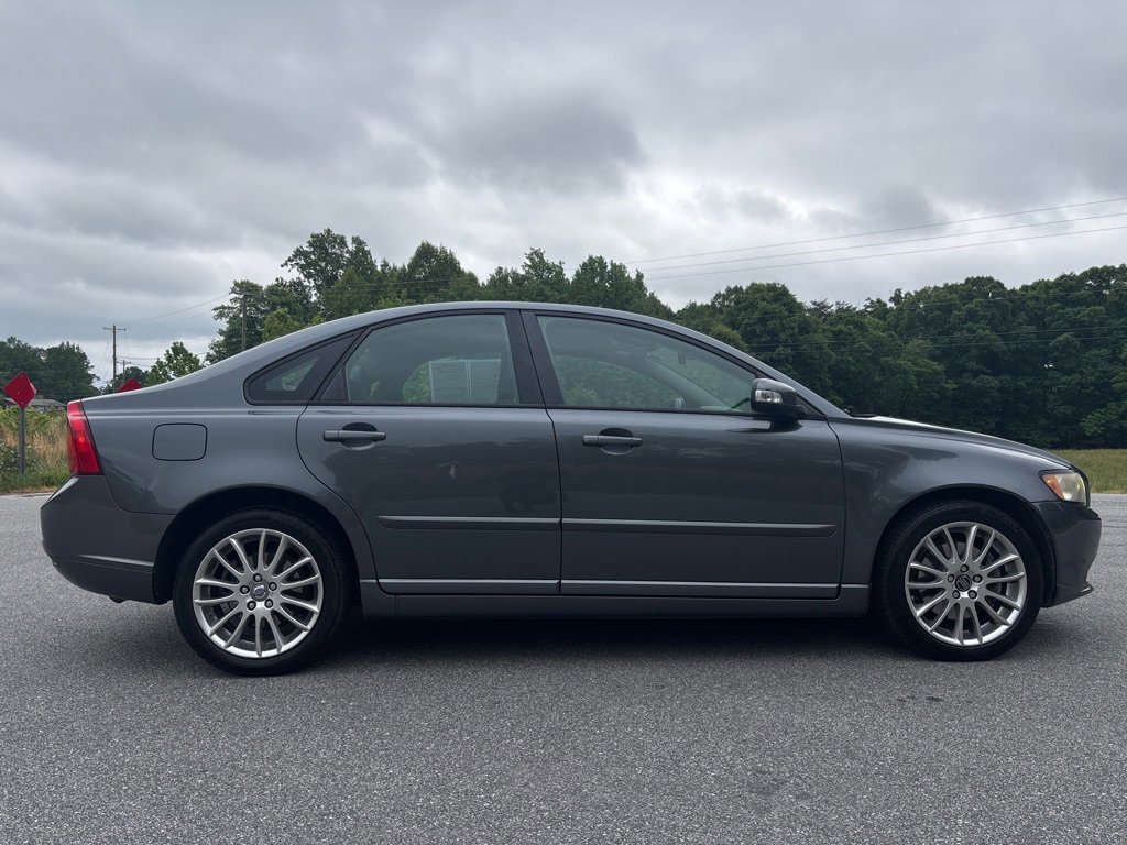 Used 2009 Volvo S40 2.4i FWD image 6