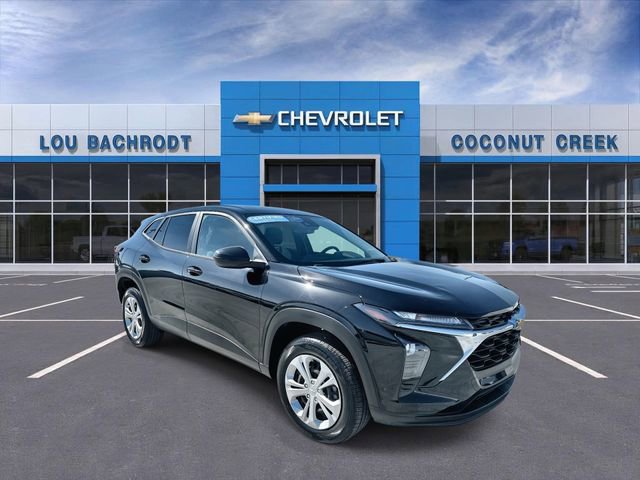 Certified 2024 Chevrolet Trax LS w/ Driver Confidence Package