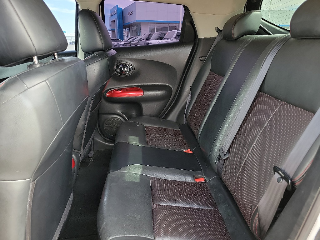 Used 2013 Nissan Juke SL FWD image 19