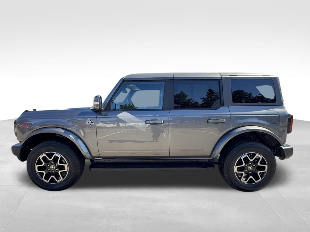 Used 2023 Ford Bronco Outer Banks image 11