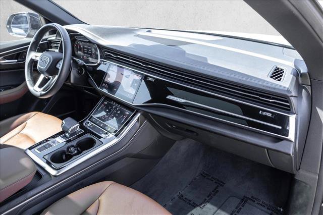 Used 2023 Audi Q8 Premium Plus AWD/4WD image 26