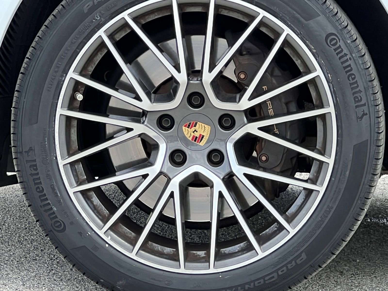 Certified 2023 Porsche Cayenne image 13