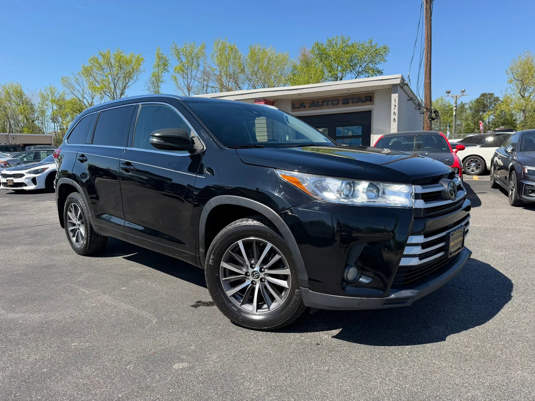 Used 2017 Toyota Highlander XLE