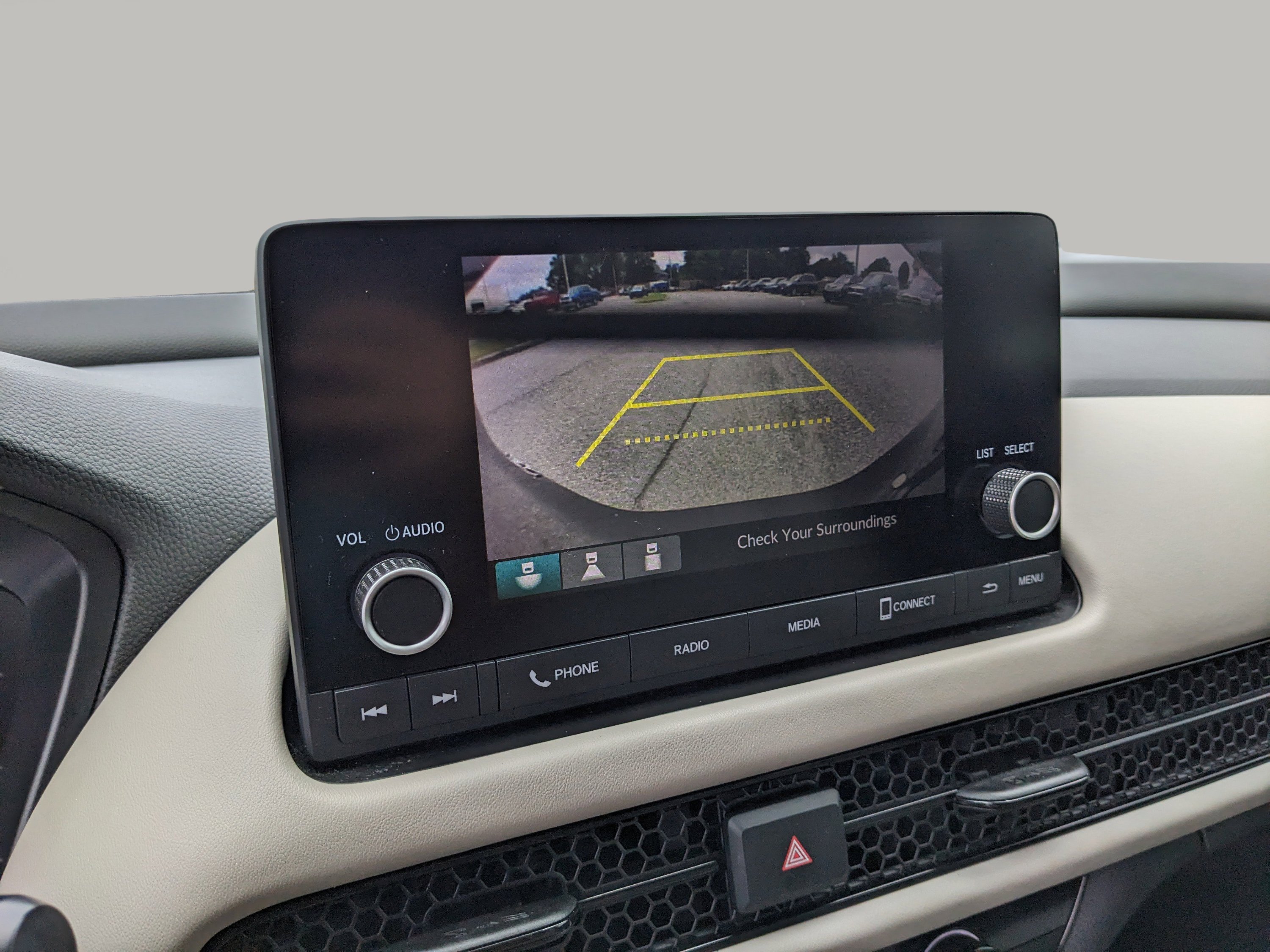 Used 2023 Honda HR-V LX image 28