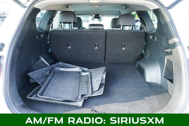 Used 2023 Hyundai Santa Fe SEL image 5