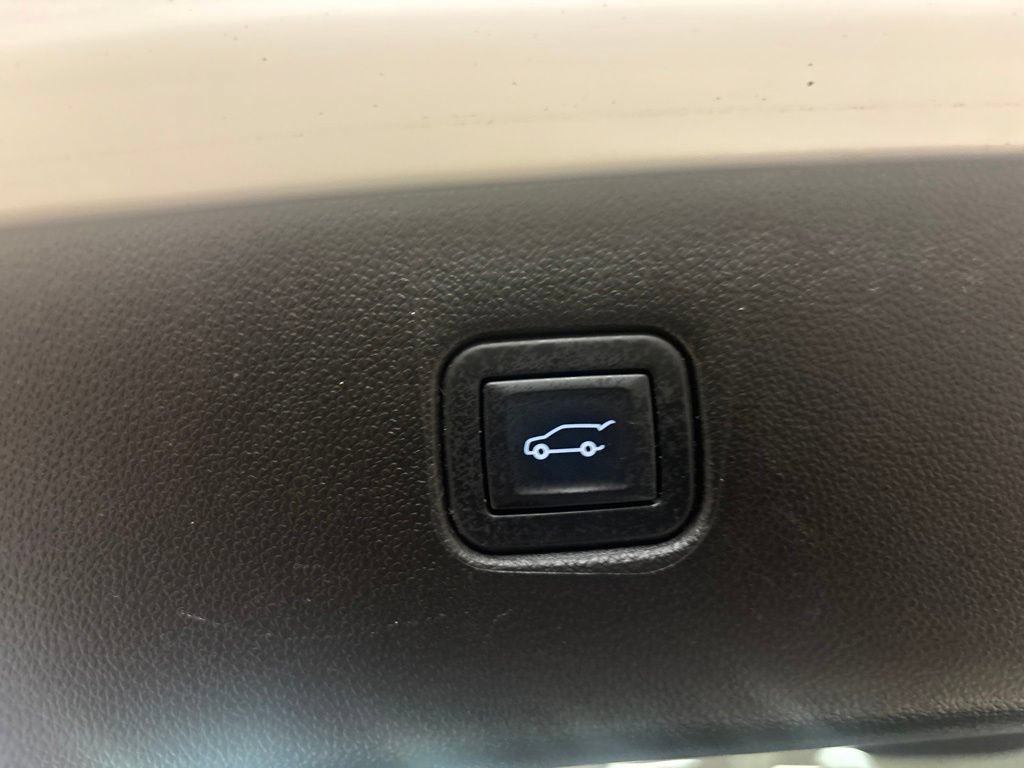 Used 2021 Chevrolet Blazer LT AWD/4WD image 25