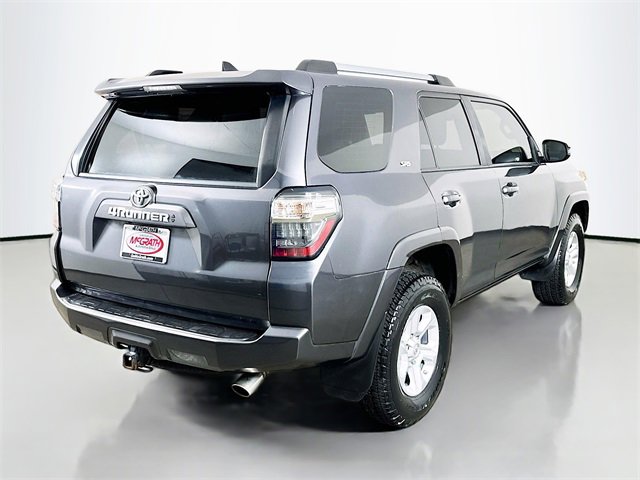 Used 2020 Toyota 4Runner SR5 Premium image 18