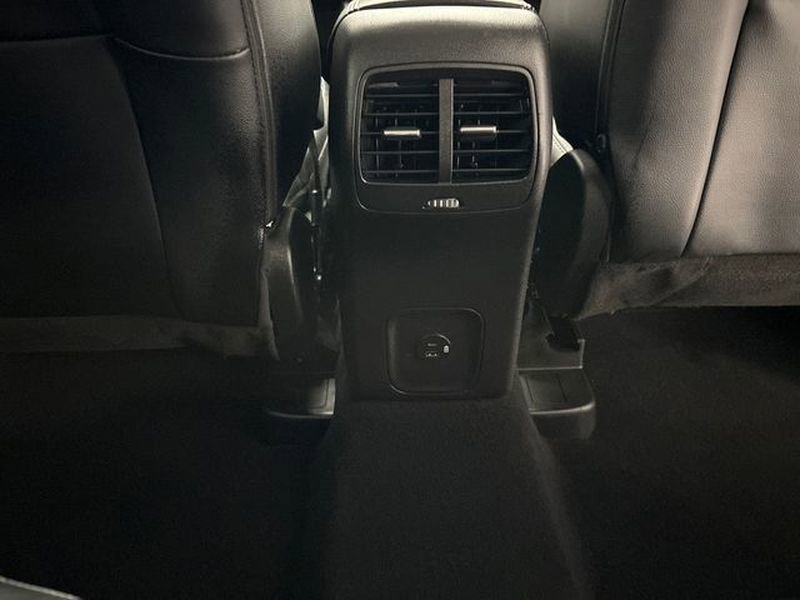 Used 2022 Ford Escape SEL w/ Technology Package image 24