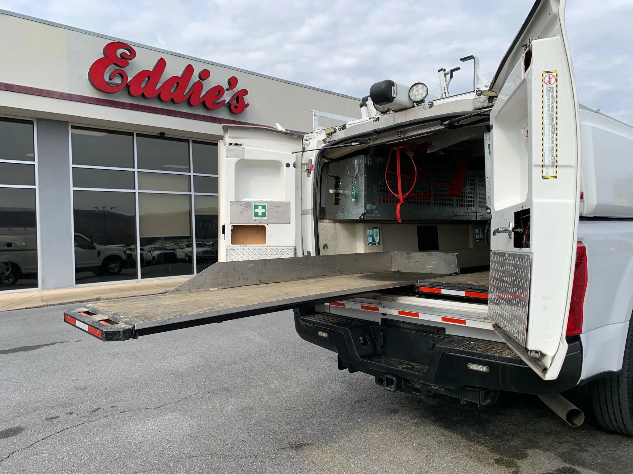 Used 2019 Ford F250 XL w/ Power Equipment Group RWD image 30