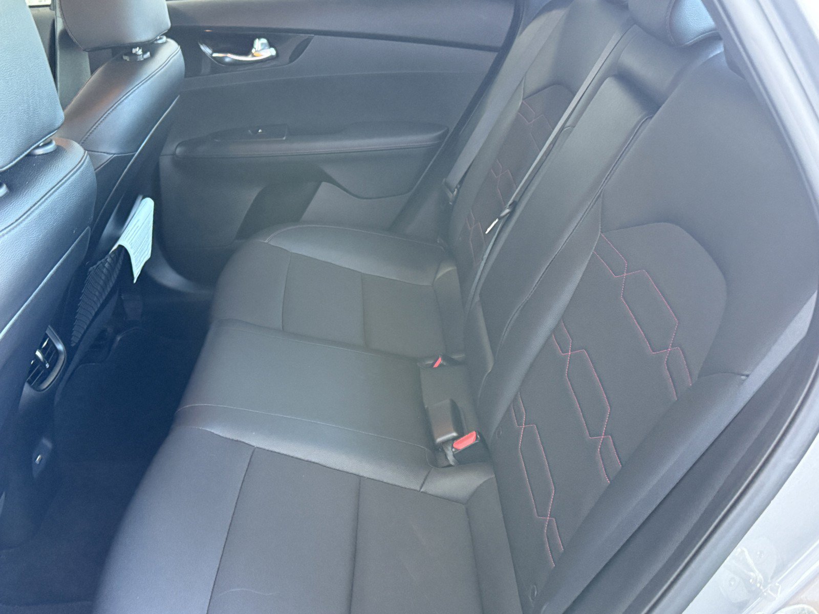 Used 2024 Kia Forte GT FWD image 27