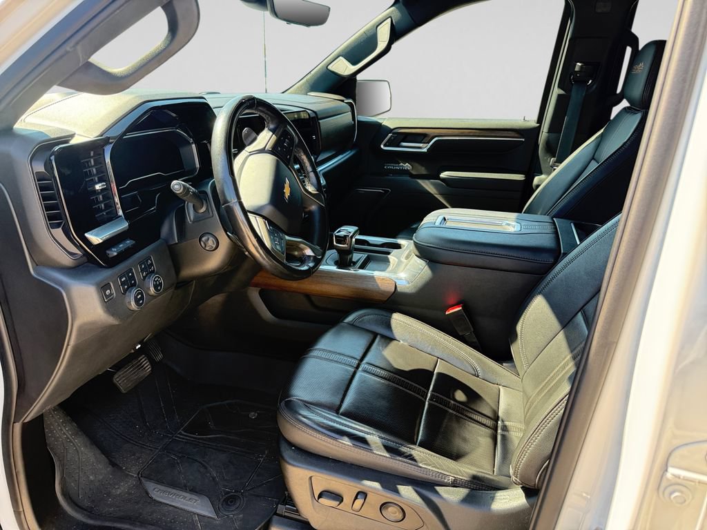 Used 2022 Chevrolet Silverado 1500 High Country w/ High Country Premium Package AWD/4WD image 20