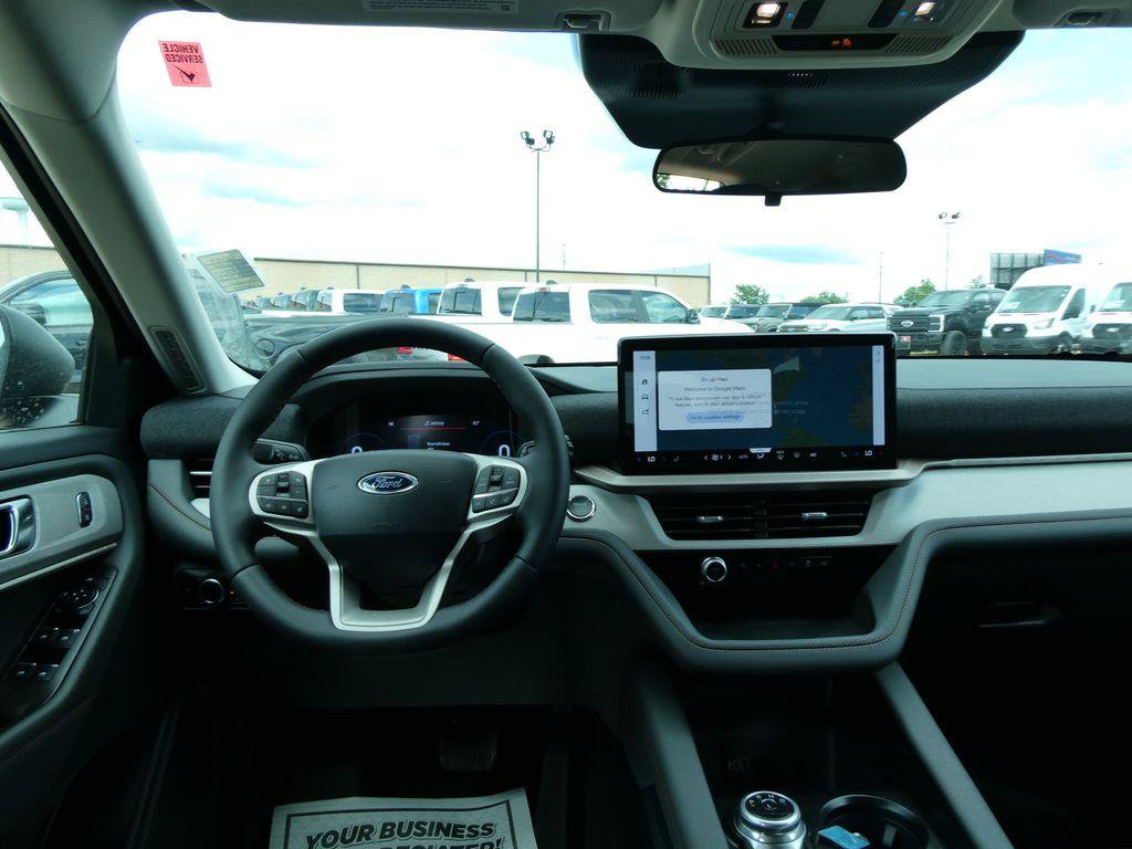 New 2026 Ford Explorer Active AWD/4WD image 16