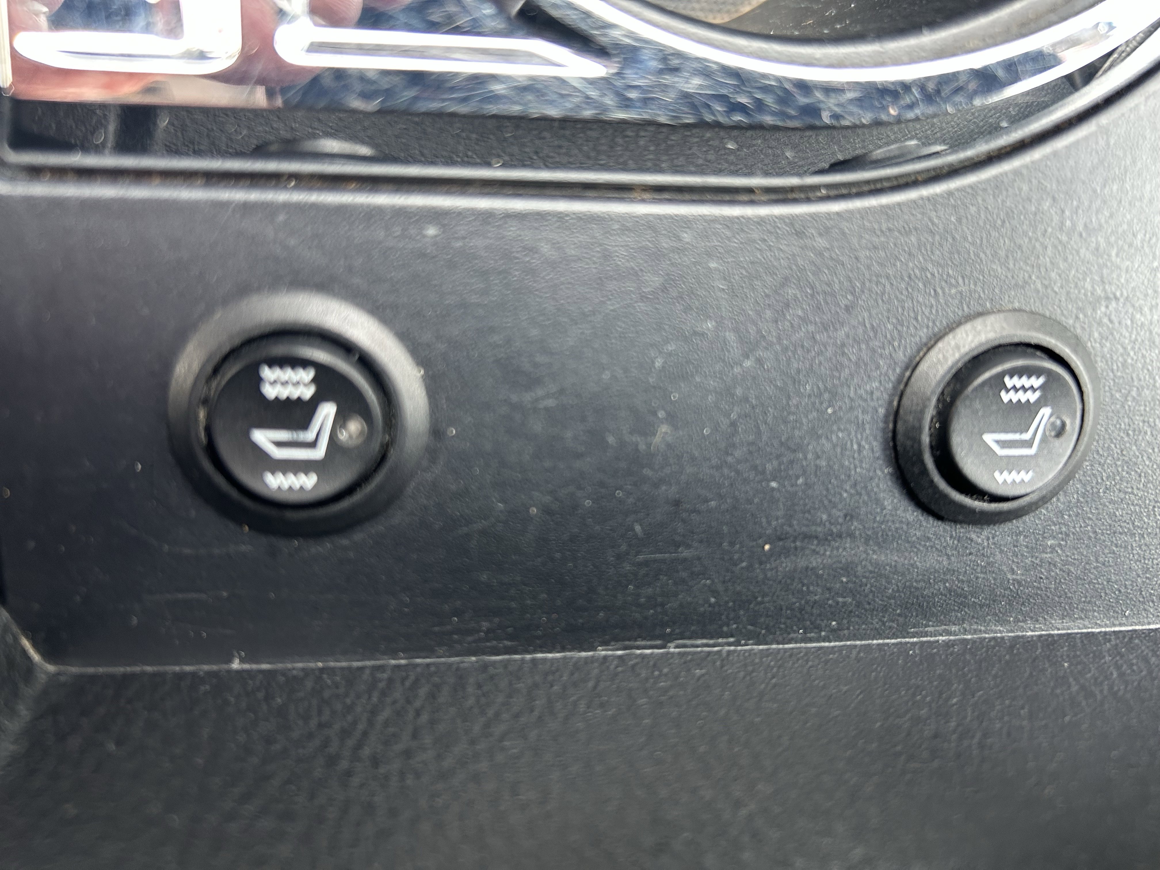 Certified 2019 Toyota Tundra SR5 w/ TRD Off Road Package AWD/4WD image 30