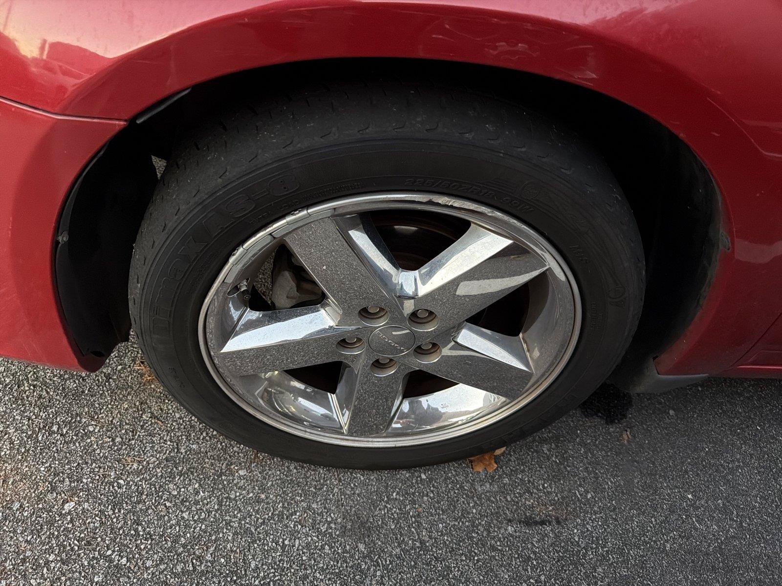 Used 2013 Dodge Avenger SXT FWD image 10