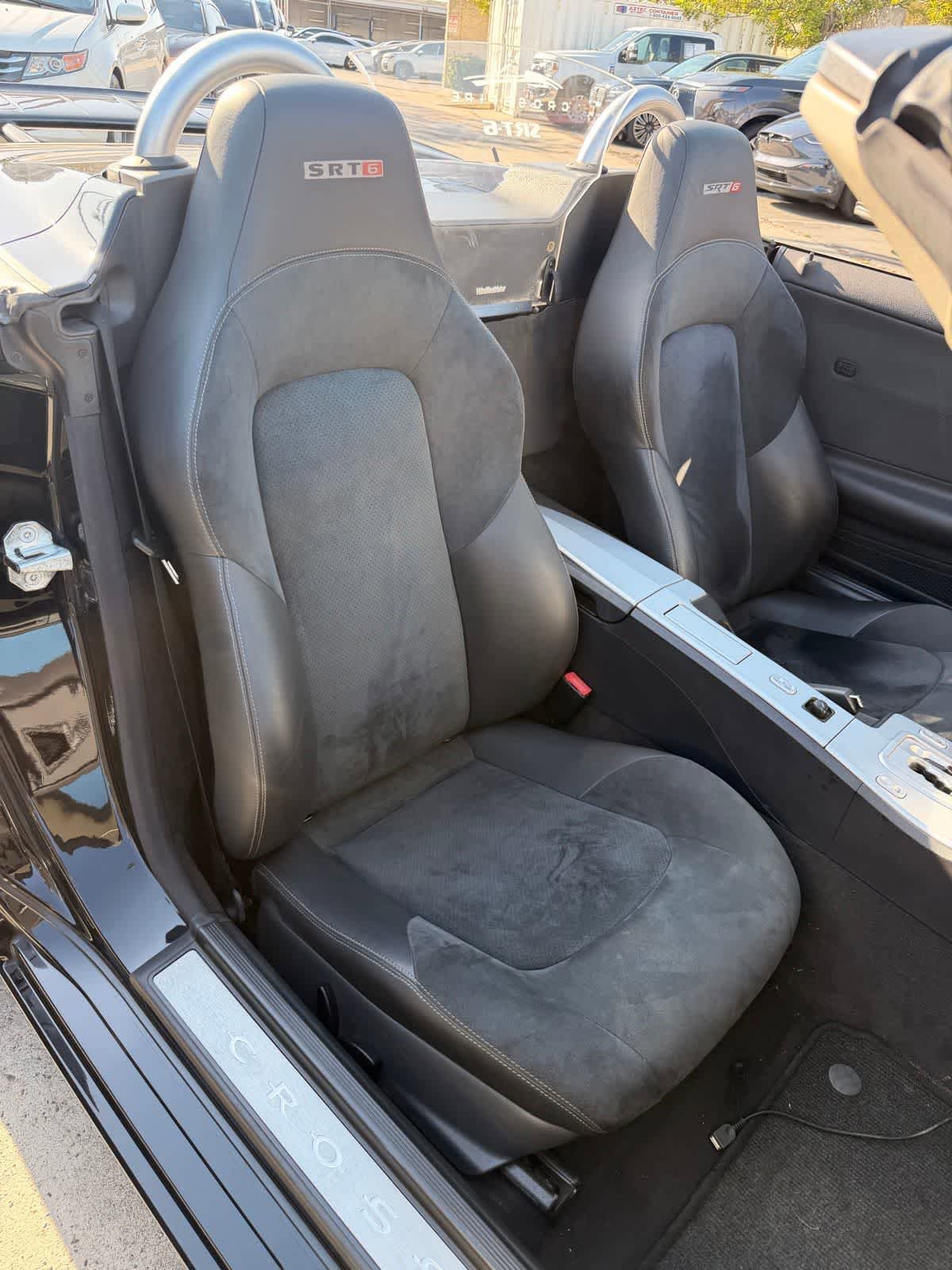 Used 2005 Chrysler Crossfire SRT-6 RWD image 9